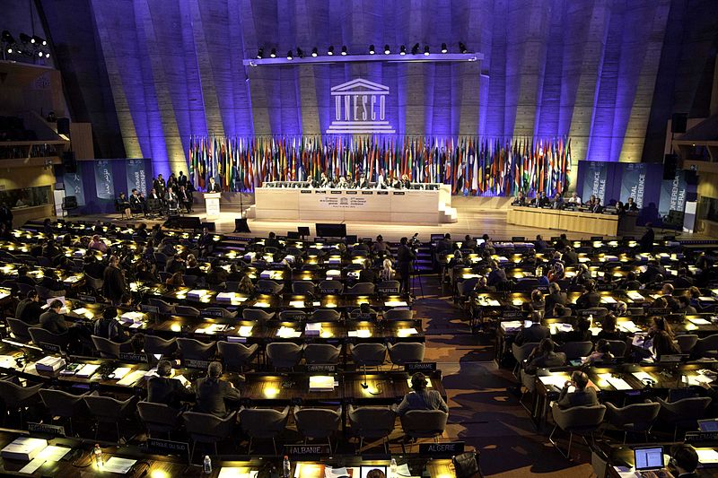 Suivez en direct la table ronde sur « l’Intelligence artificielle : réflexion sur sa complexité et sur son impact dans la société » de l'UNESCO