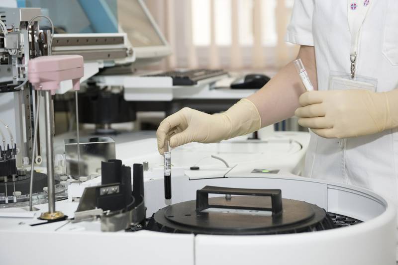 Une étude établit comment l'intelligence artificielle permet de prédire la réponse à l’immunothérapie