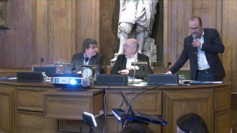 Suivez en direct les premières Assises de l'IA pour l'école à l'Institut de France