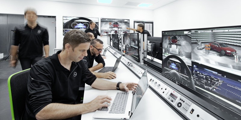 Daimler présente ses 4 principes pour l'utilisation de l'intelligence artificielle et lance ses camions sur route