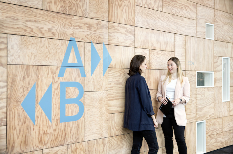 Charte « Femmes & IA » du Cercle InterElles : SAP s'engage en faveur de la diversité