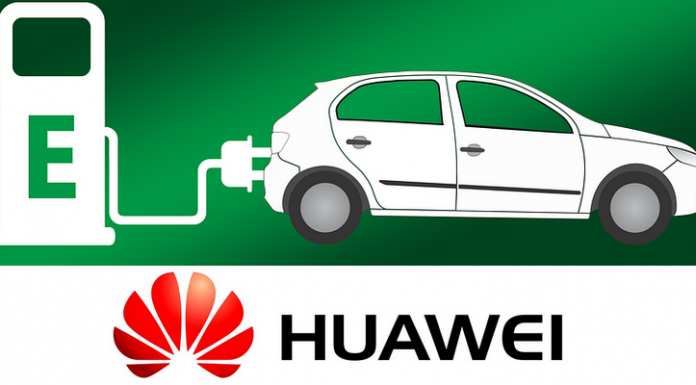 Huawei présente l'Arcfox Alpha S : son premier modèle de voiture électrique et autonome