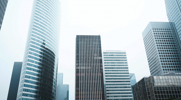Résultats de l'étude de l'ACPR sur la transformation numérique dans les secteurs français de la banque et de l’assurance