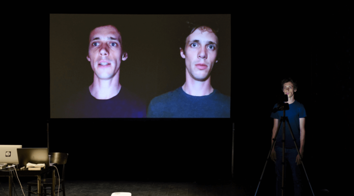 Festival d'Avignon : Focus sur les spectacles faisant place à l'IA au Grenier à Sel lors d'Aires Numériques #3