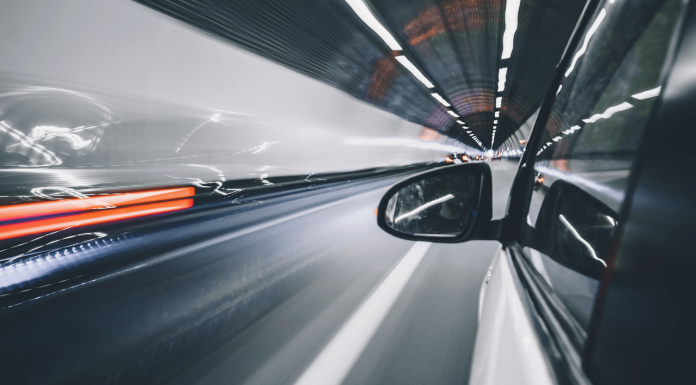 Les consommateurs se déclarent de plus en plus confiants dans les solutions d'IA pour la gestion de leurs sinistres automobiles
