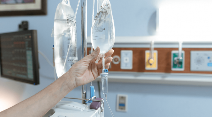 Prédire la mortalité et la durée du séjour en unité de soins intensifs grâce au machine learning