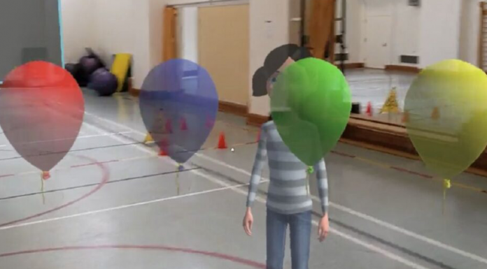 Pop'Balloons, un jeu vidéo sérieux de réalité mixte pour aider les jeunes autistes