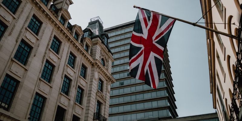 CONTEST 2023 : comment le gouvernement britannique utilise l'IA pour lutter contre le terrorisme