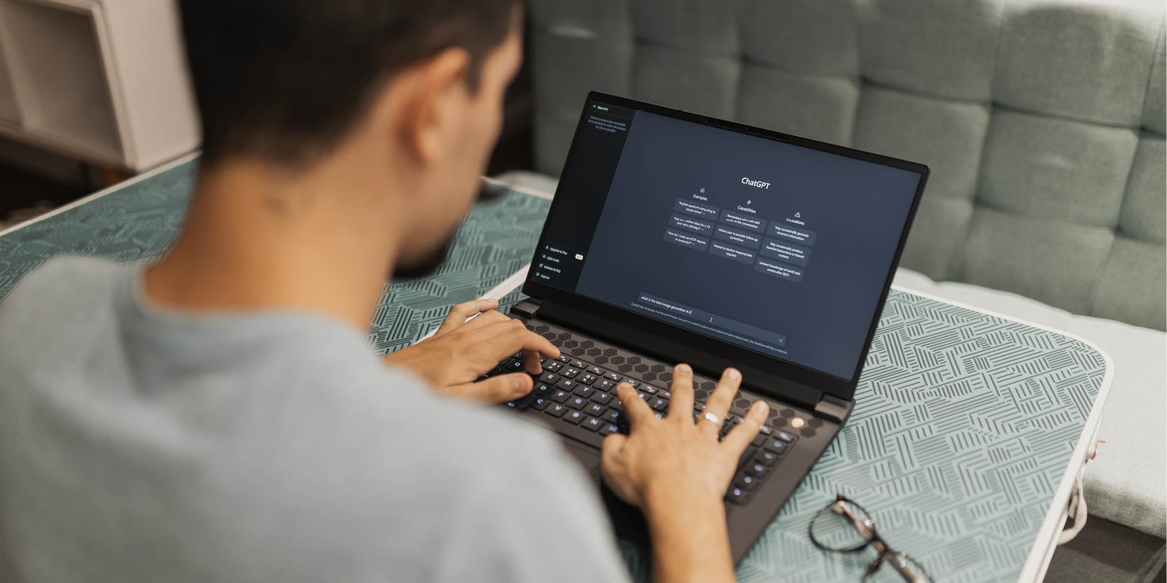 « Teaching with AI », le guide d'OpenAI pour aider les enseignants à démarrer avec ChatGPT