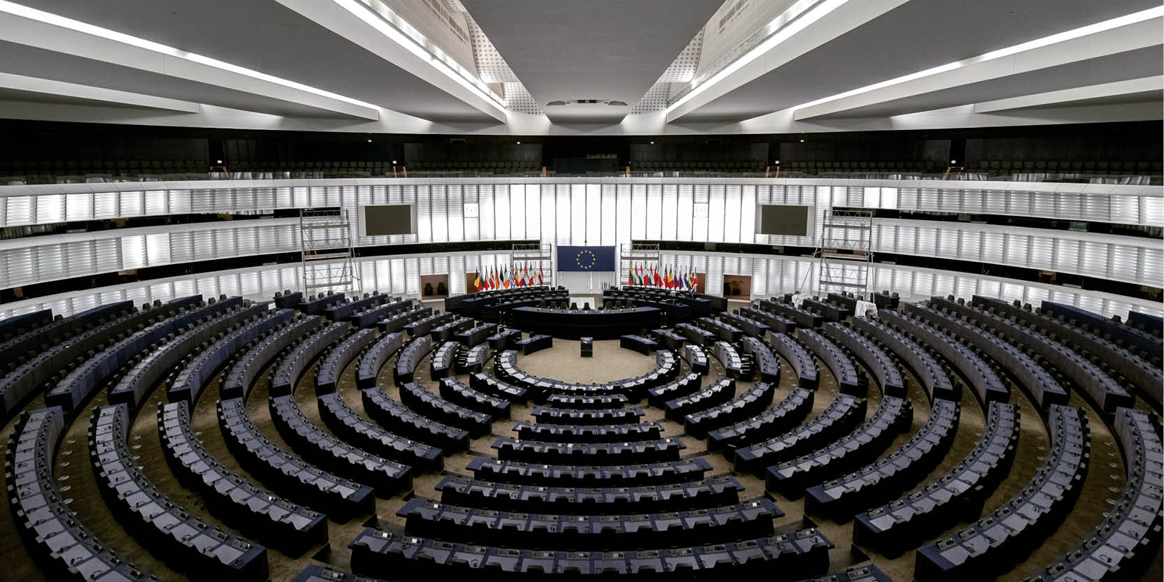 L'avenir de l'AI Act en suspens : divergences au sein de l'UE sur la régulation des modèles de fondation