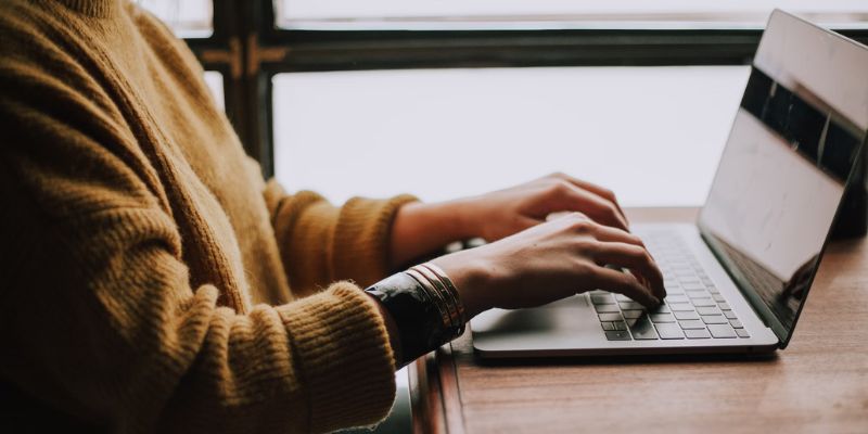 Perplexity lève plus de 73 millions de dollars pour son « moteur de réponse conversationnel »