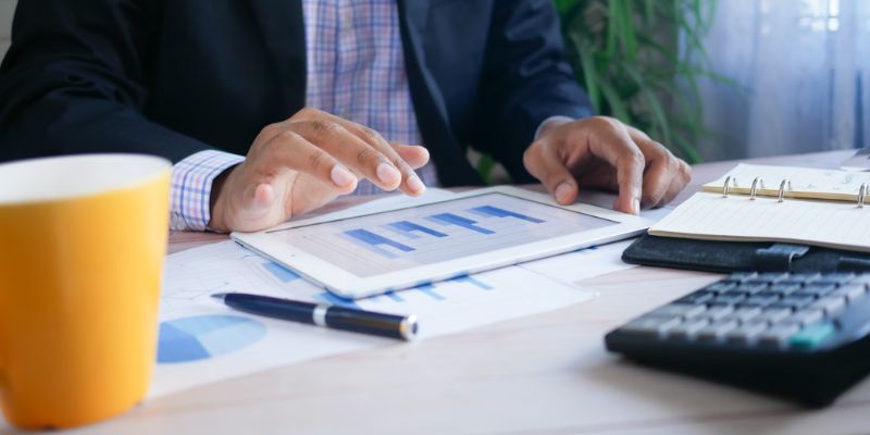 Etude Blackline : comment les directeurs financiers appréhendent-ils le déploiement de la GenAI ?