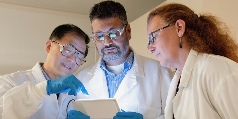Plus de 160 scientifiques s'engagent pour une utilisation responsable de l'IA dans la conception des protéines