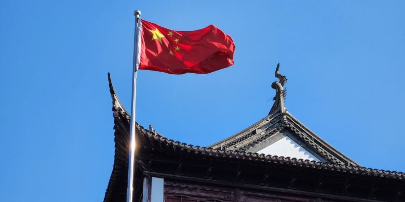 Adoption de la GenAI : La Chine approuve 190 LLMs, renforce la gouvernance de l'IA générative et du cyberespace