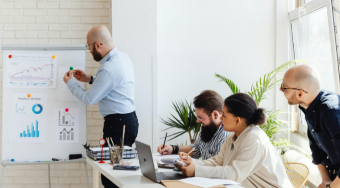 Rapport Zendesk : 78% des français sont prêts à déléguer à l'IA leurs interactions avec les services clients